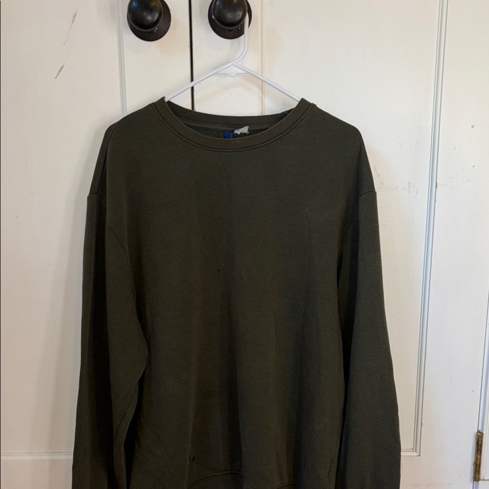 Dark Green Crewneck Sweater